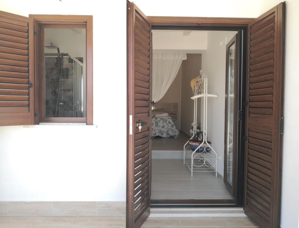 La Stanza Di Vali Guest House Sperlonga Bagian luar foto