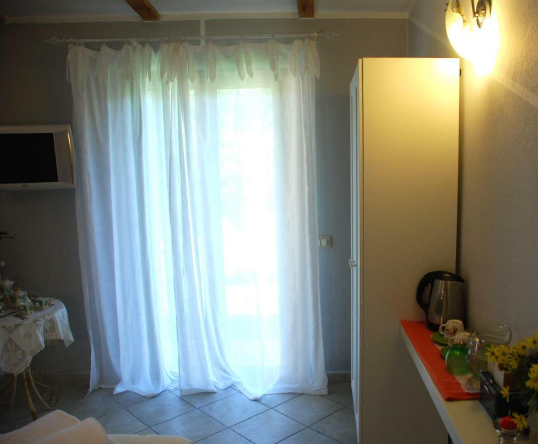 La Stanza Di Vali Guest House Sperlonga Bagian luar foto