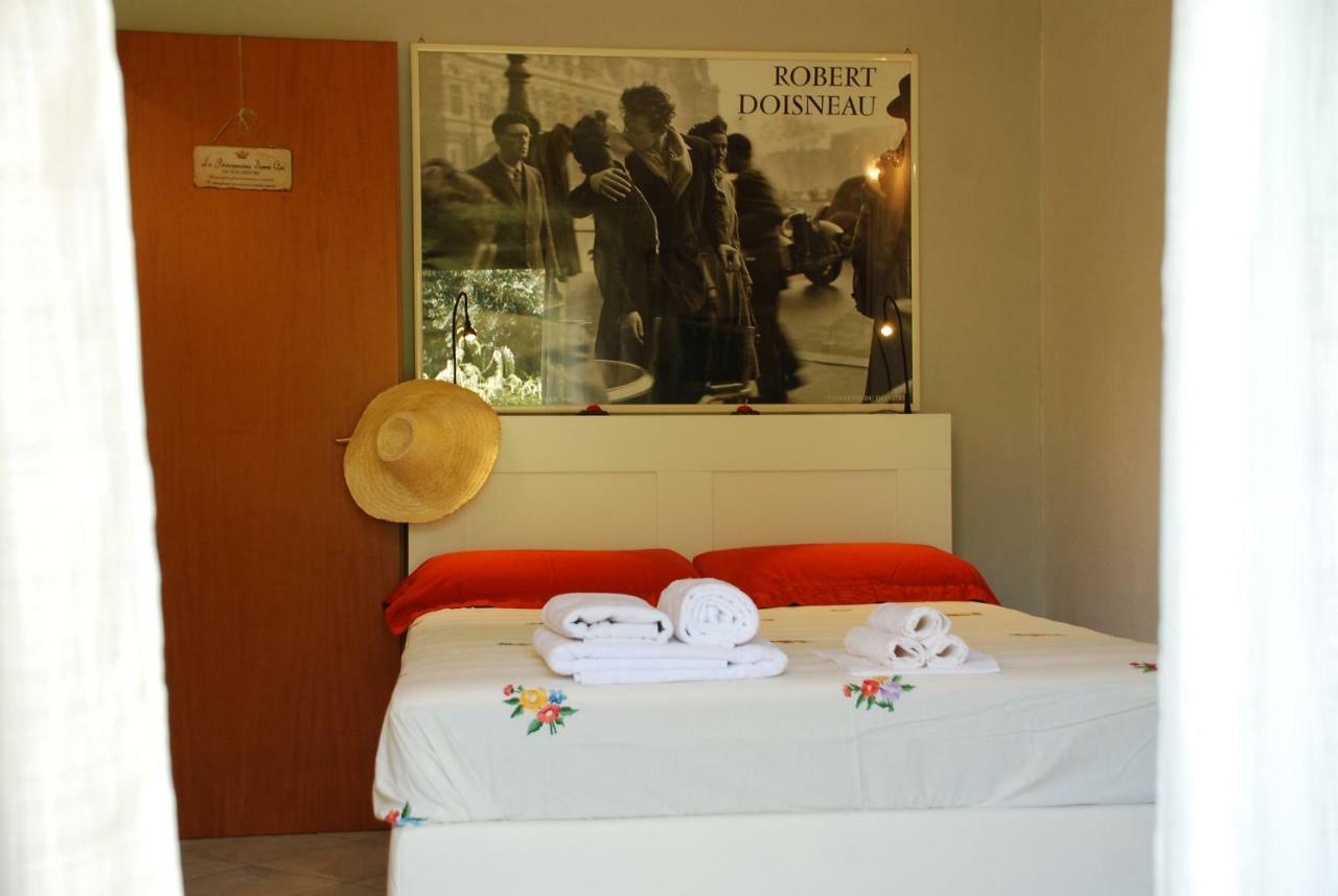 La Stanza Di Vali Guest House Sperlonga Bagian luar foto