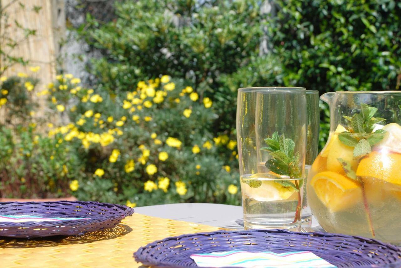 La Stanza Di Vali Guest House Sperlonga Bagian luar foto